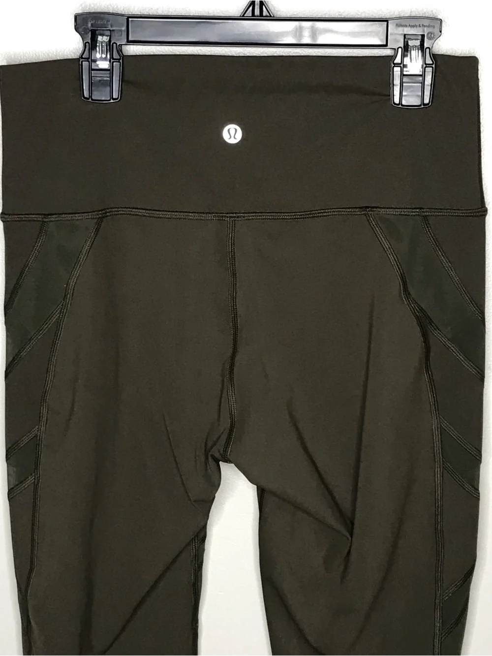 Lululemon Athletica Wunder Under HR Crop Leggings Sz 8 inseam 21”